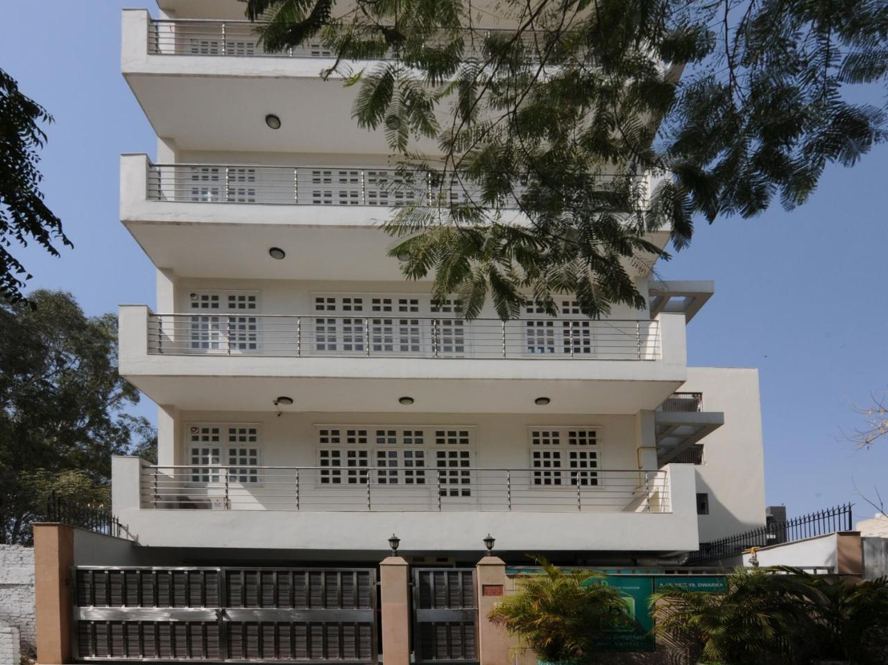 Mehra Residency At The Airport Hotel New Delhi Luaran gambar