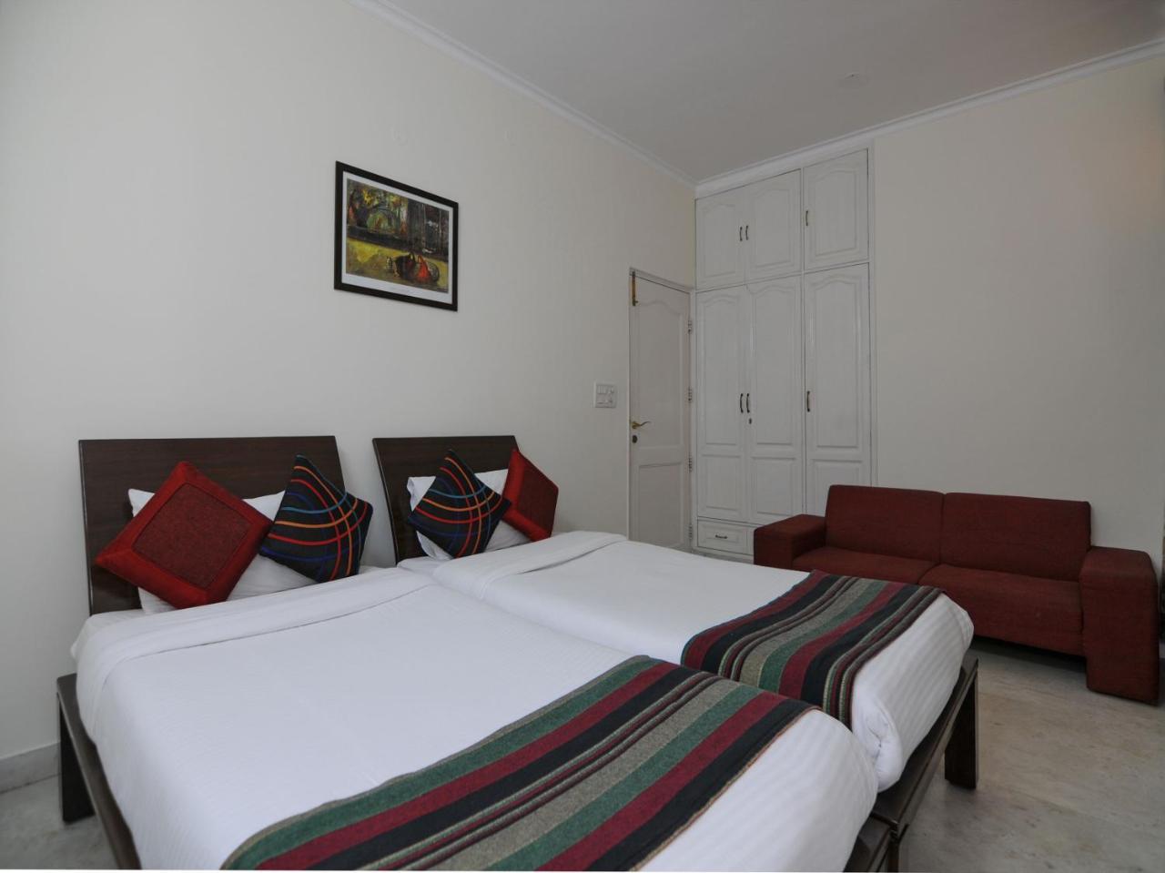 Mehra Residency At The Airport Hotel New Delhi Luaran gambar