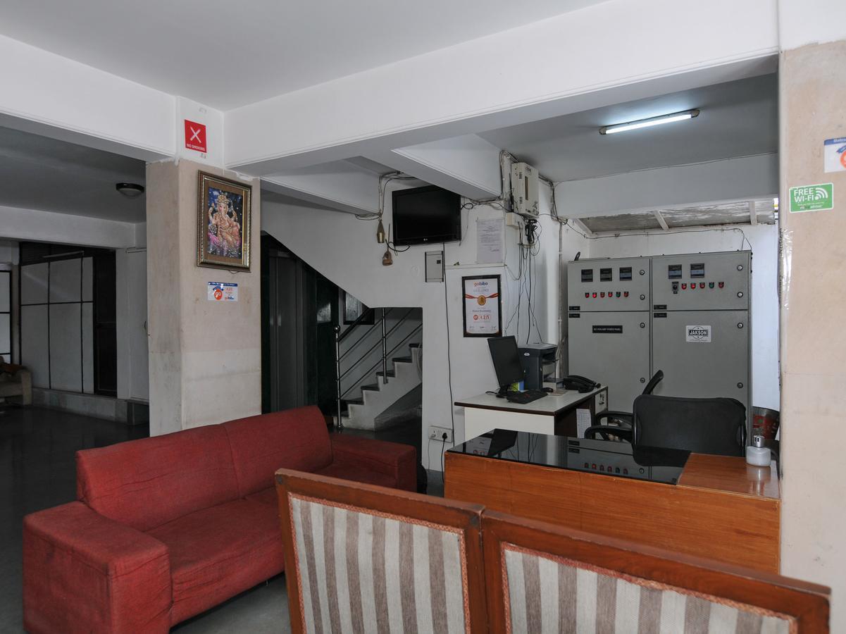 Mehra Residency At The Airport Hotel New Delhi Luaran gambar