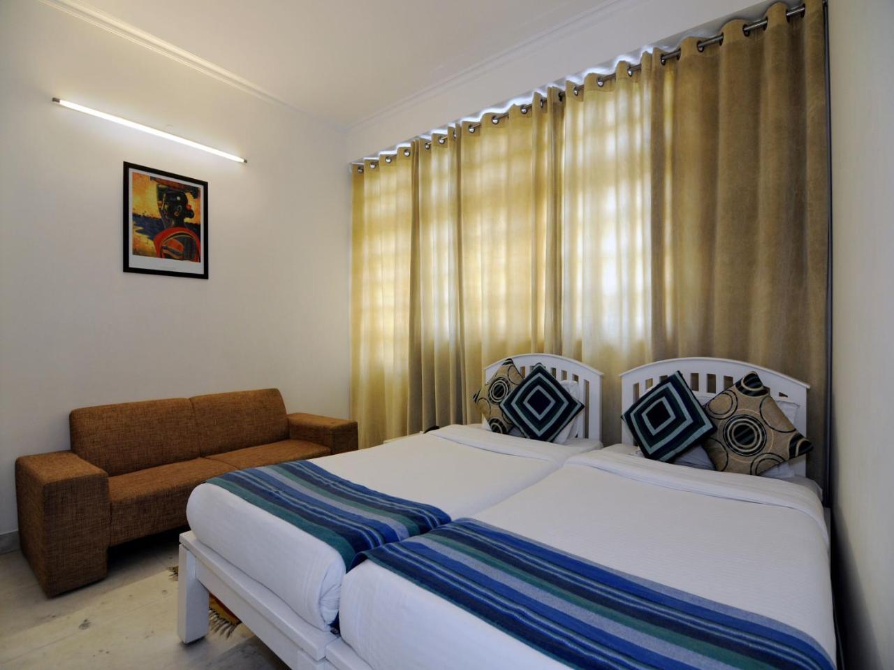 Mehra Residency At The Airport Hotel New Delhi Luaran gambar